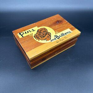Vintage 1950s Cedar Box Las Vegas Souvenir Pins And Buttons Wood Trinket Jewelry